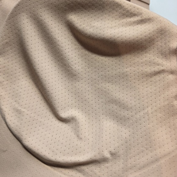 Honeylove V-Neck Bra - Nude Peach Sand 3XL- Wireless Pullover - Picture 4 of 6